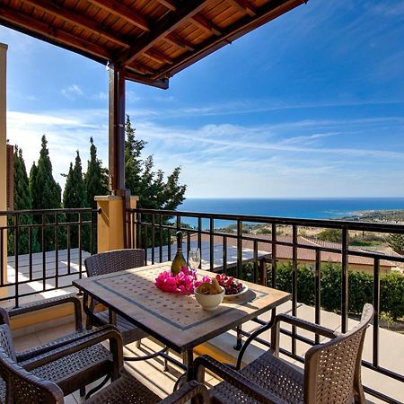 1 Bedroom Apartment Pyrgos With Beautiful Sea And Sunset Views, Aphrodite Hills Resort Куклия Экстерьер фото